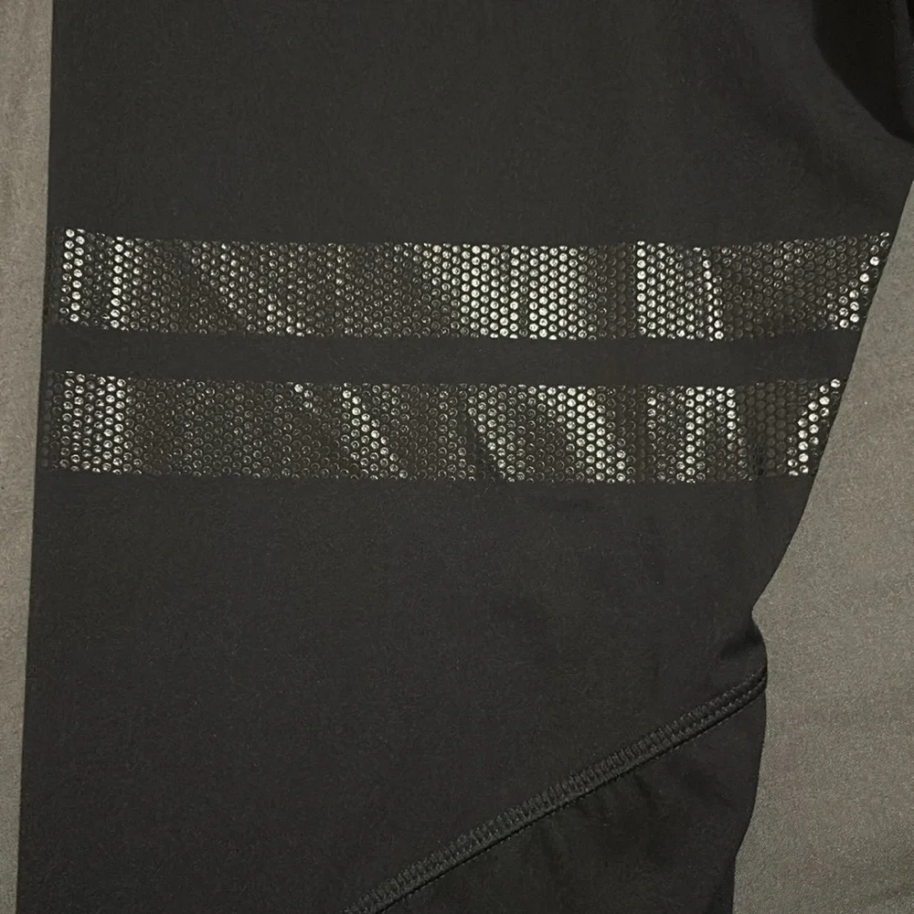 Black Athletic Leggings - Perfect Condition No Callouts NWOT - Picture 5 of 6